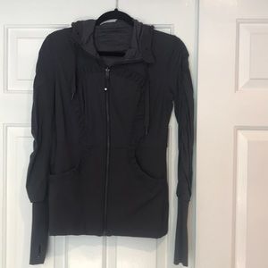 Lululemon 🍋 grey Dance Studio Jacket, 8